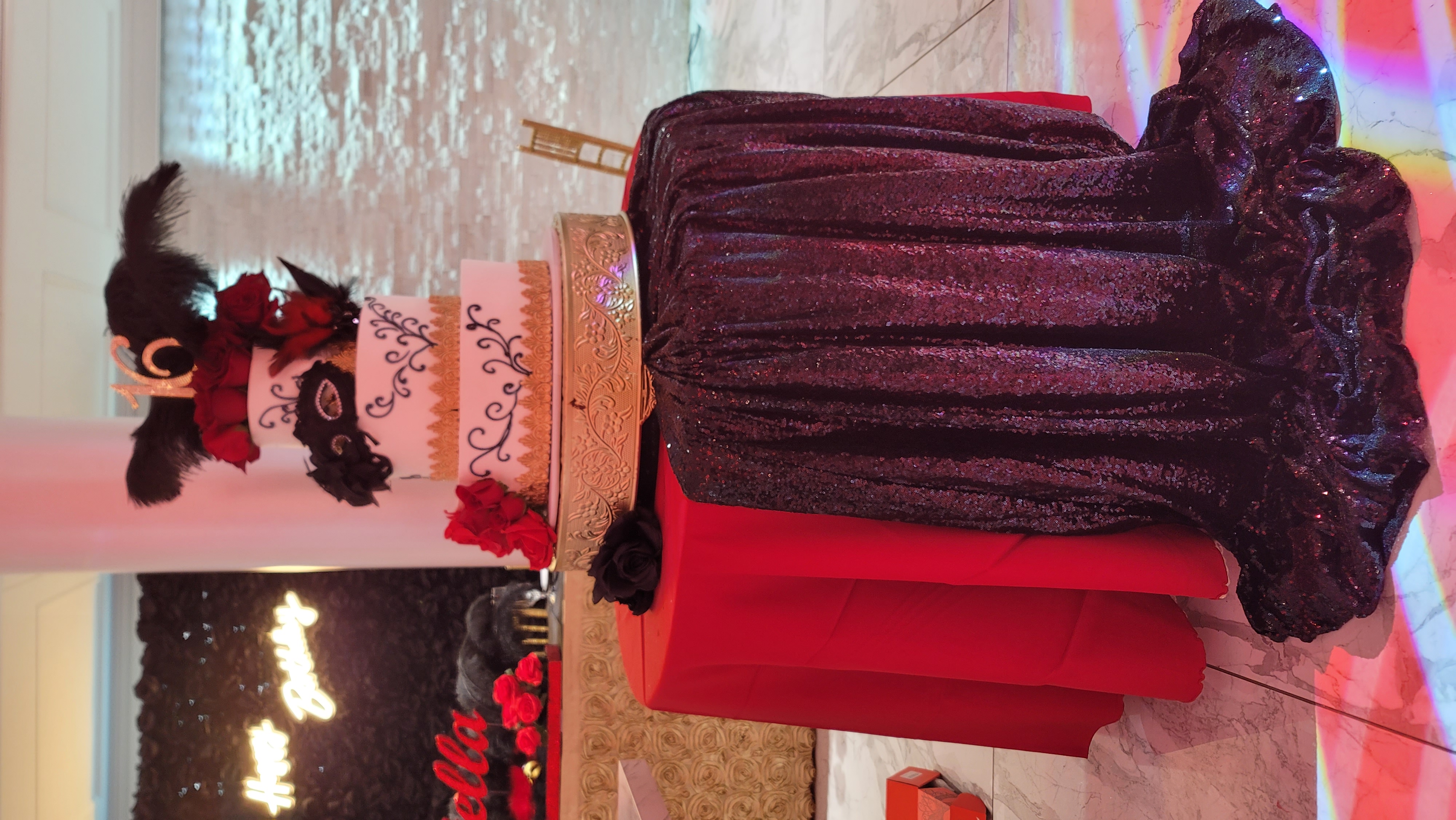 red and black sweet 16 cake