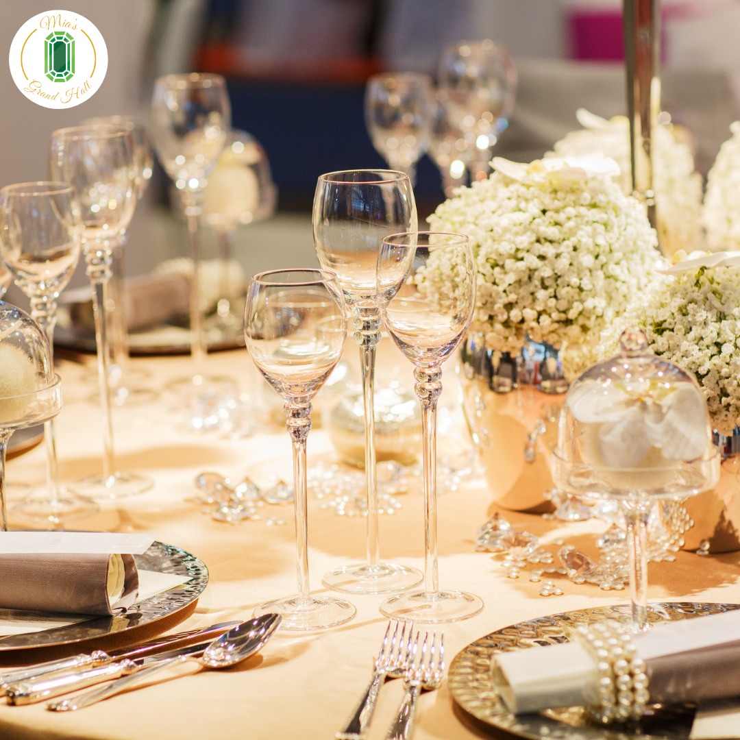 wine glasses on wedding reception table
