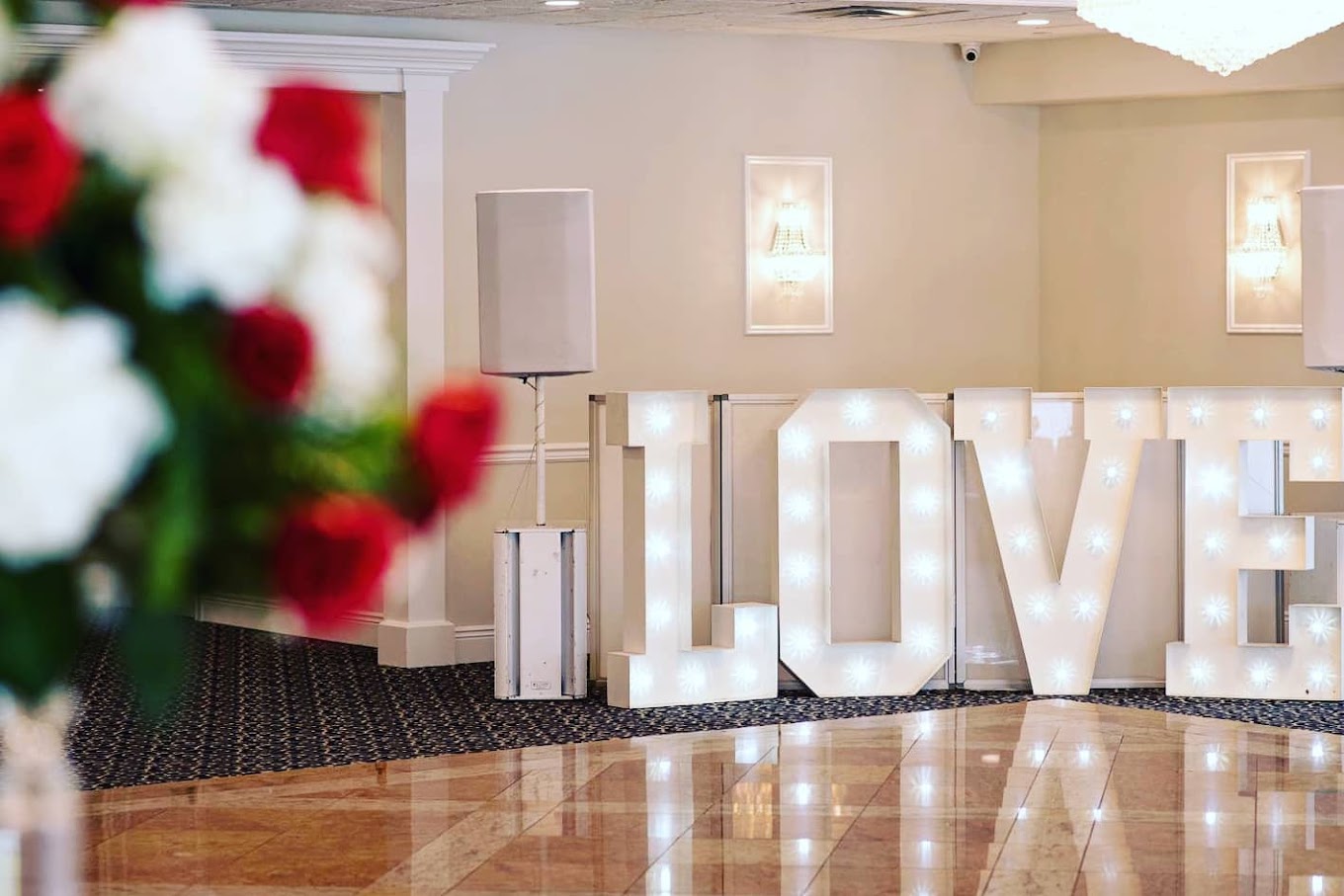 love marquee letters